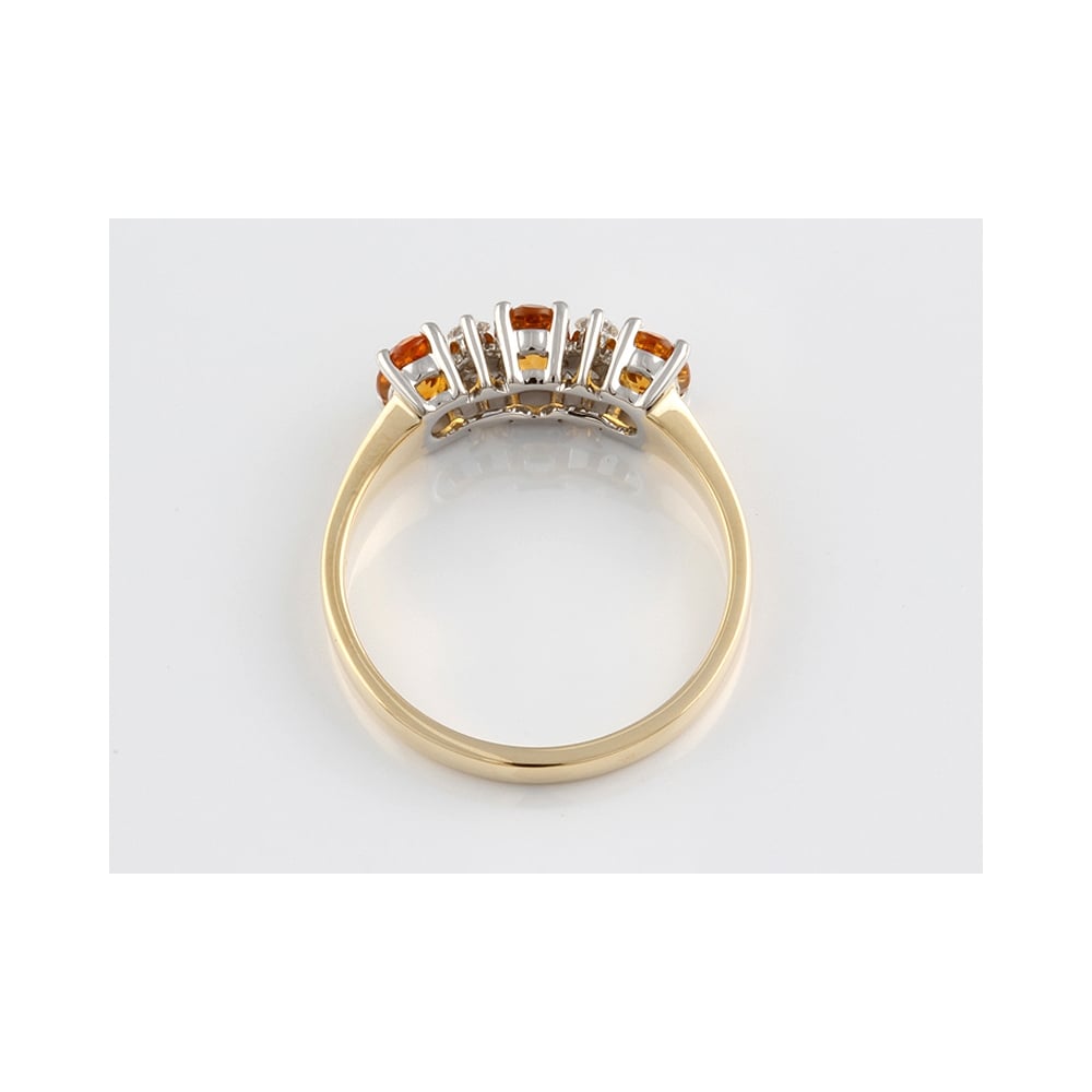 Citrine and diamond dress ring 2.0ct citrine, 0.19ct diamonds