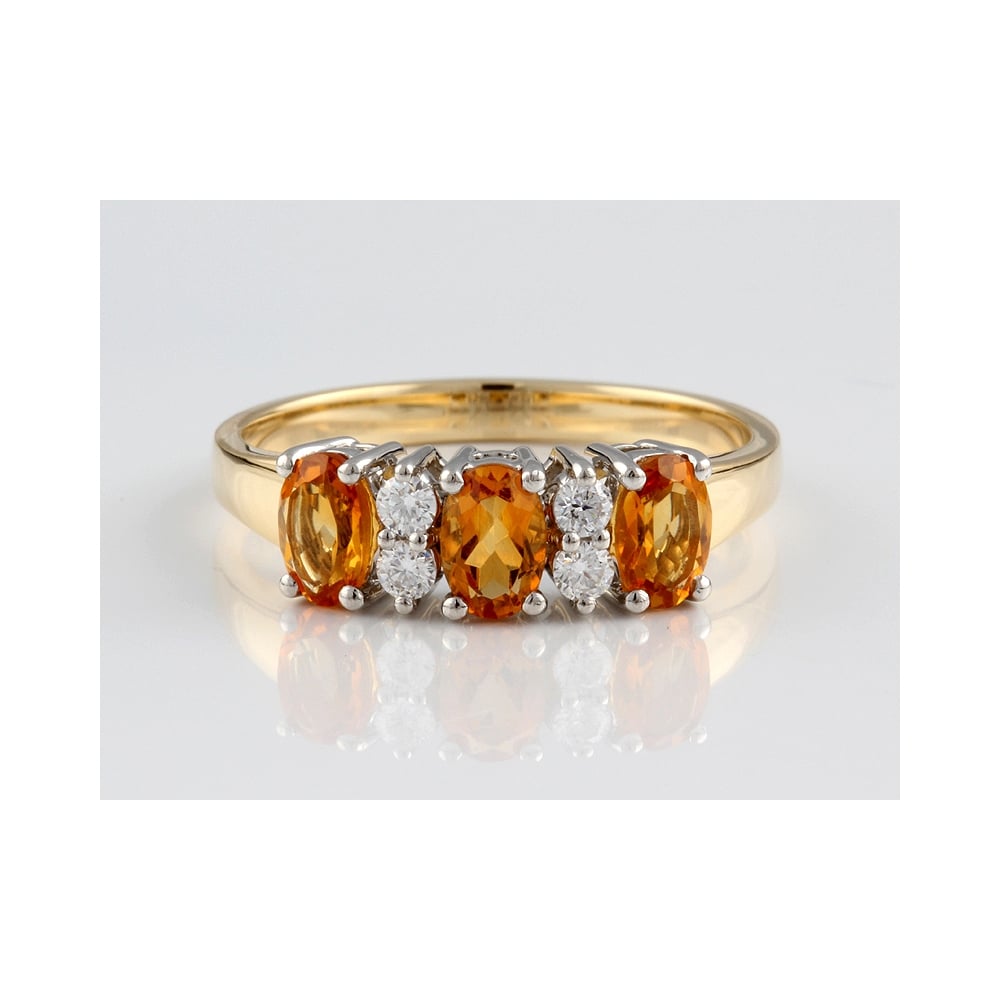 Citrine and diamond dress ring 2.0ct citrine, 0.19ct diamonds