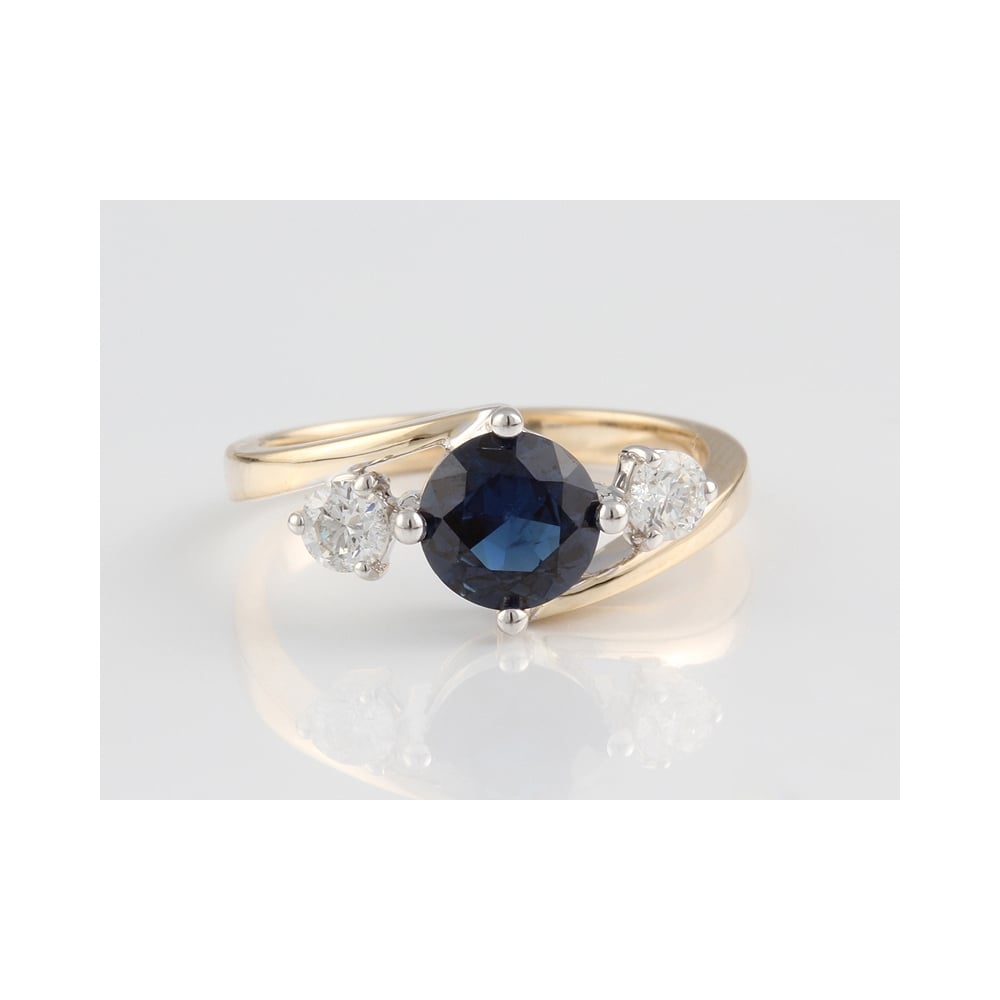 18ct Gold, 0.98ct Sapphire and 0.25ct Diamond Ring