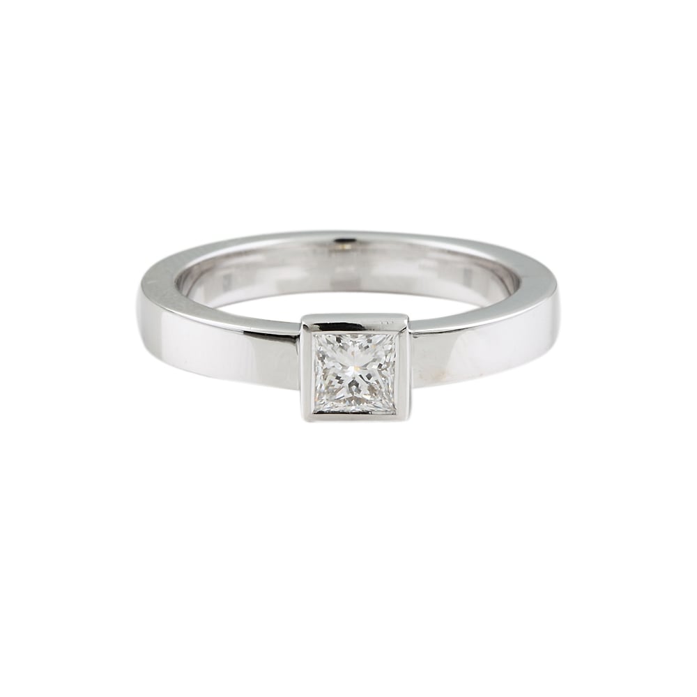 9ct White Gold Diamond Solitaire Ring 0.50ct