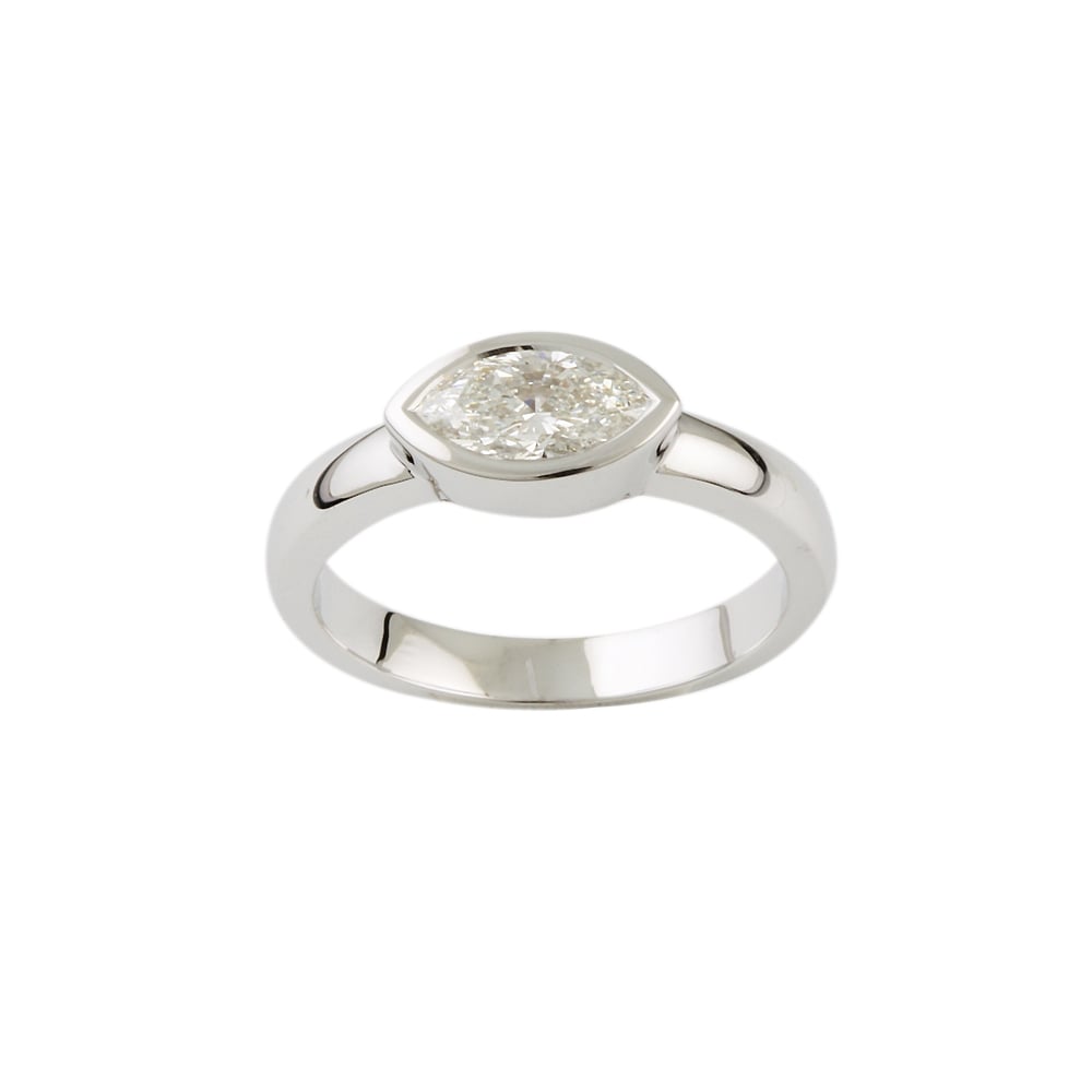 9ct white gold solitiare ring 0.75ct