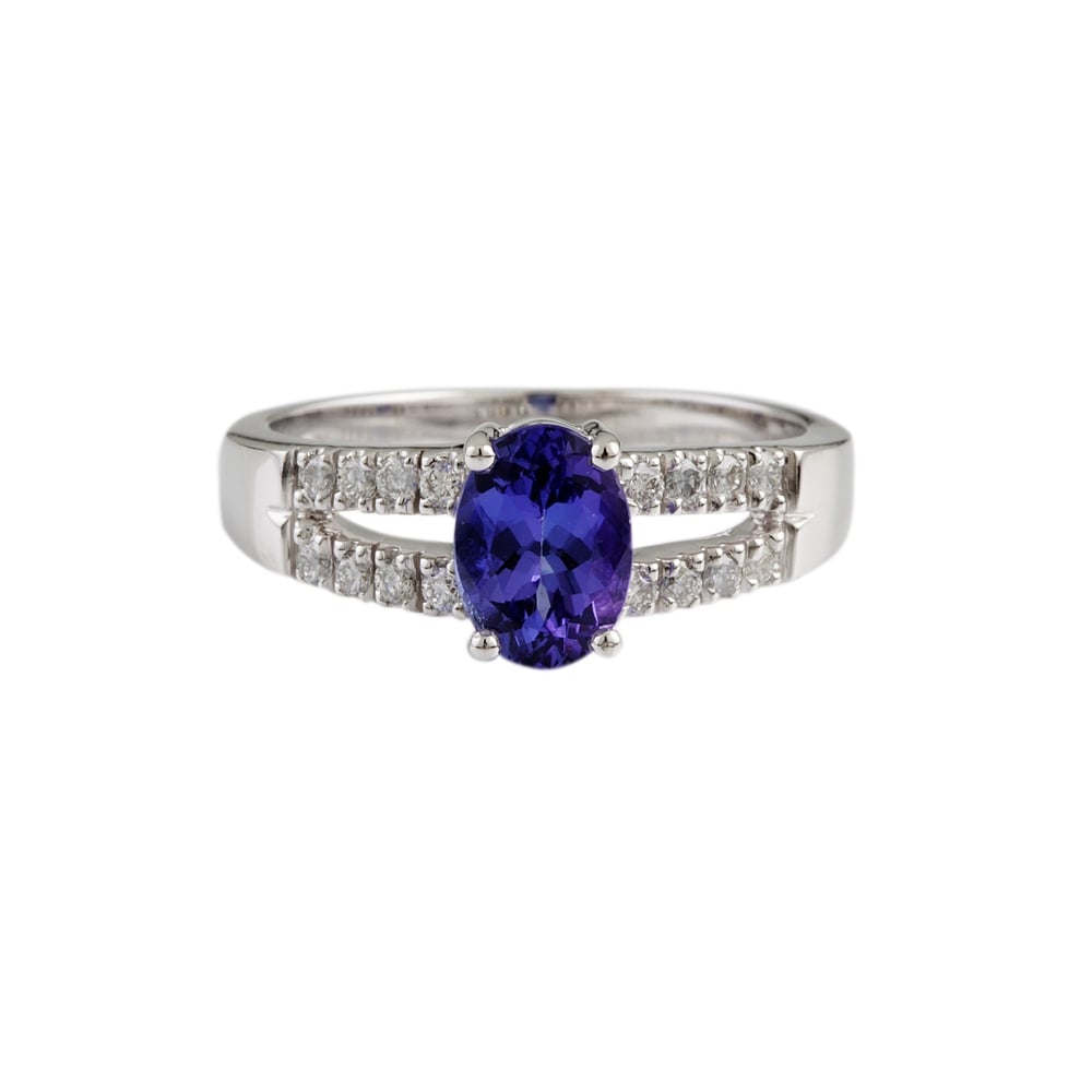 9ct sapphire and diamond ring