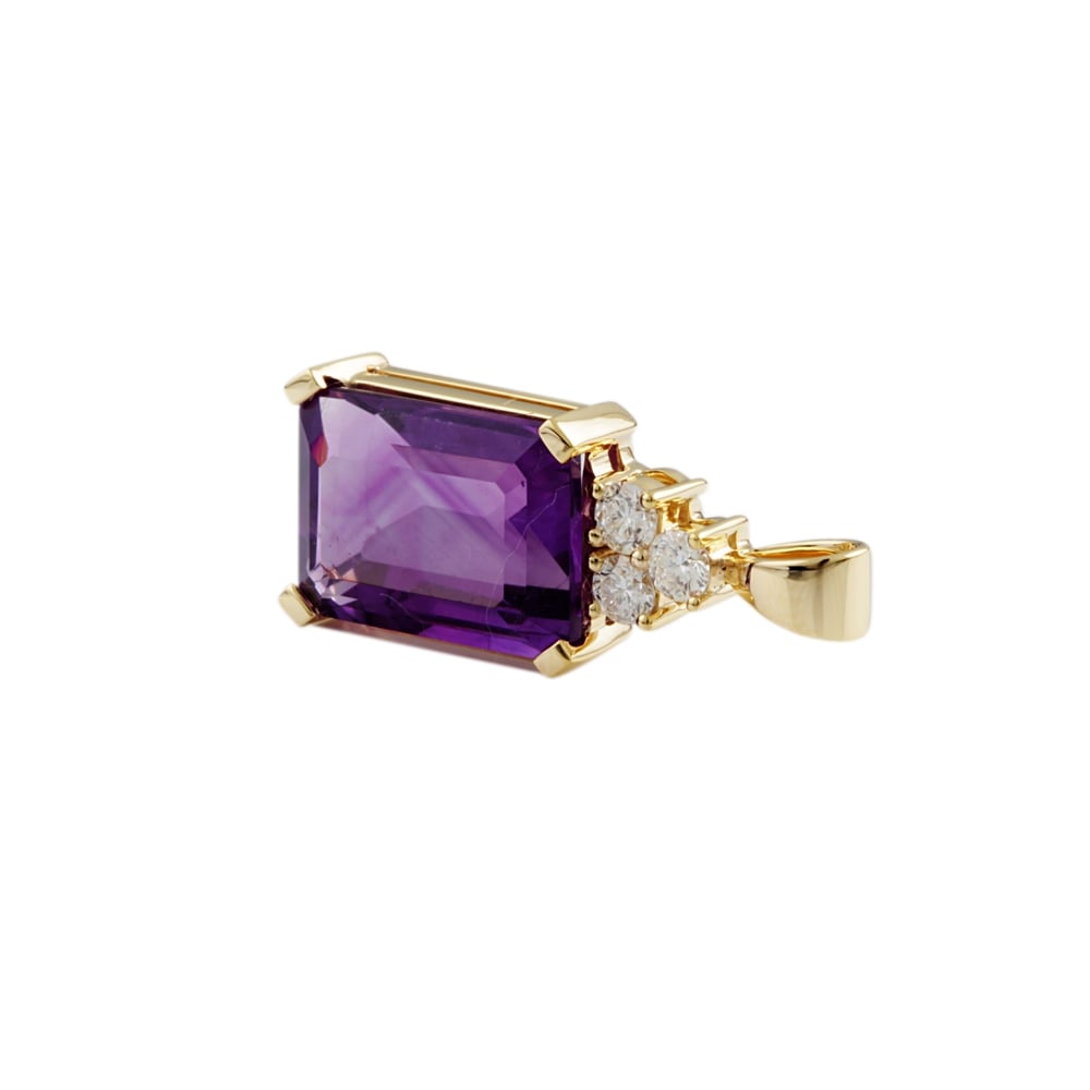 9ct yellow gold amethyst and diamond pendant