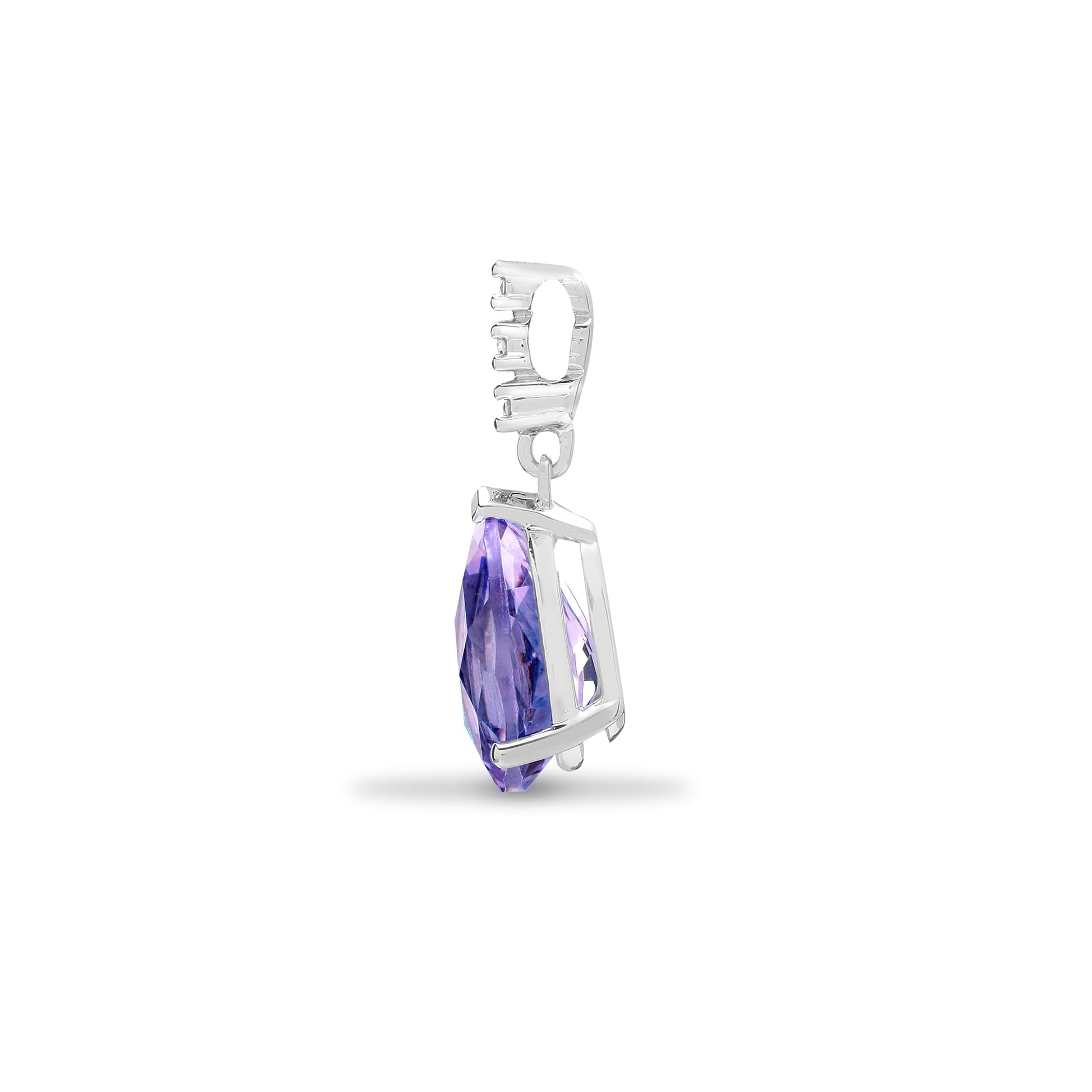 18ct White Diamond-5pt Amethyst-1.63ct Pendant