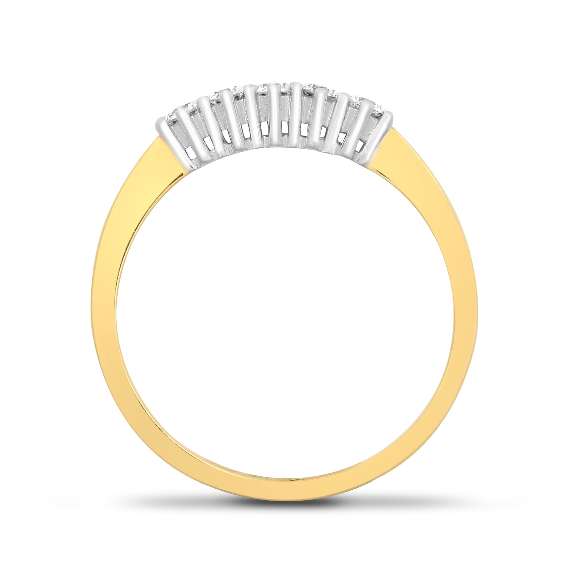 18ct 25pts Diamond Ring
