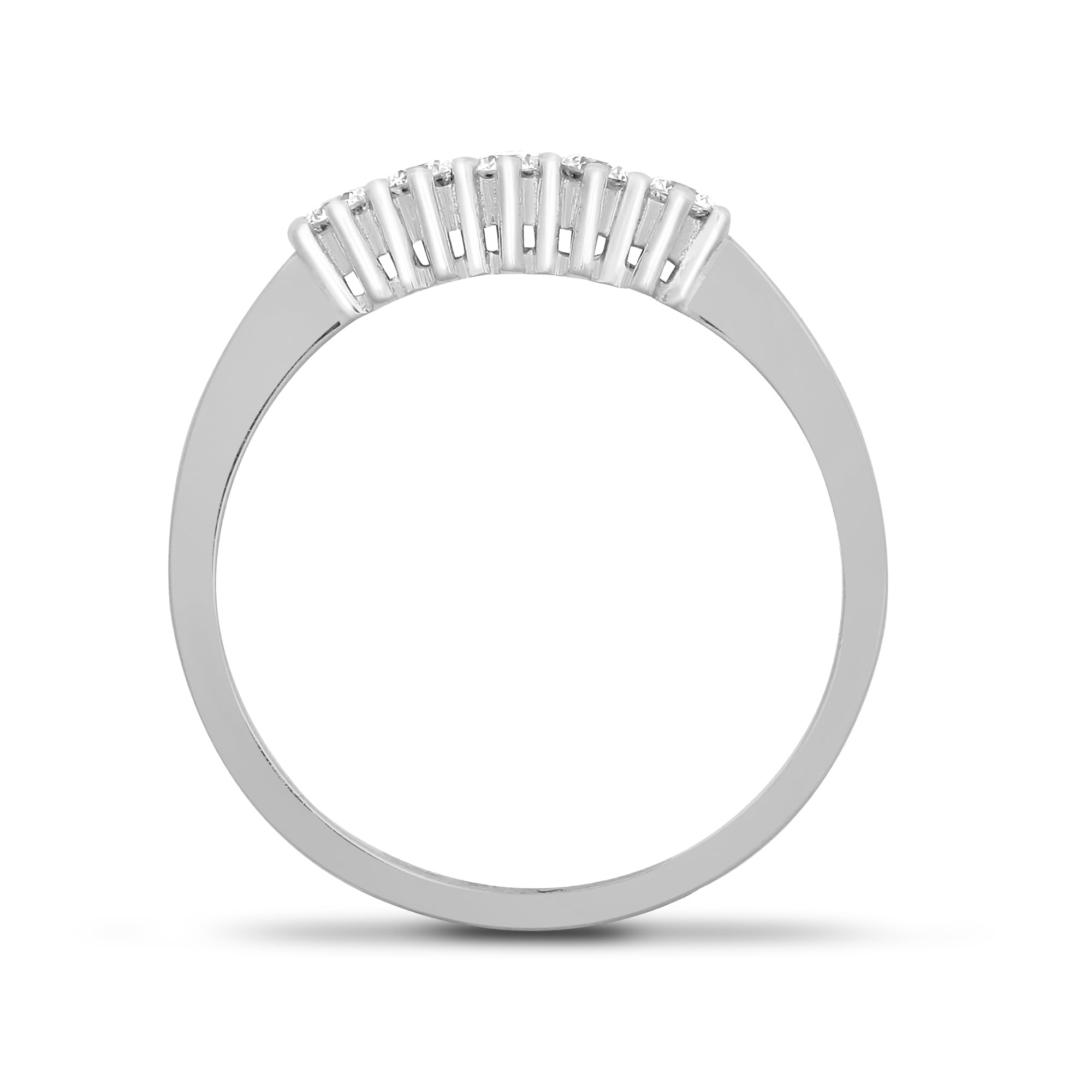 18ct White 25pts 5 Stone Diamond Ring