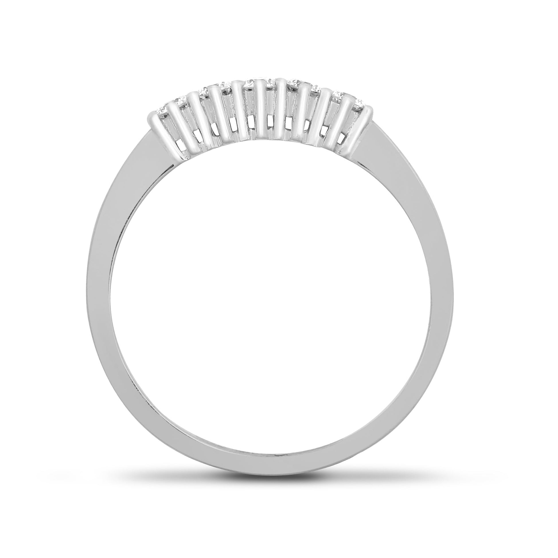 18ct White 25pts 5 Stone Diamond Ring