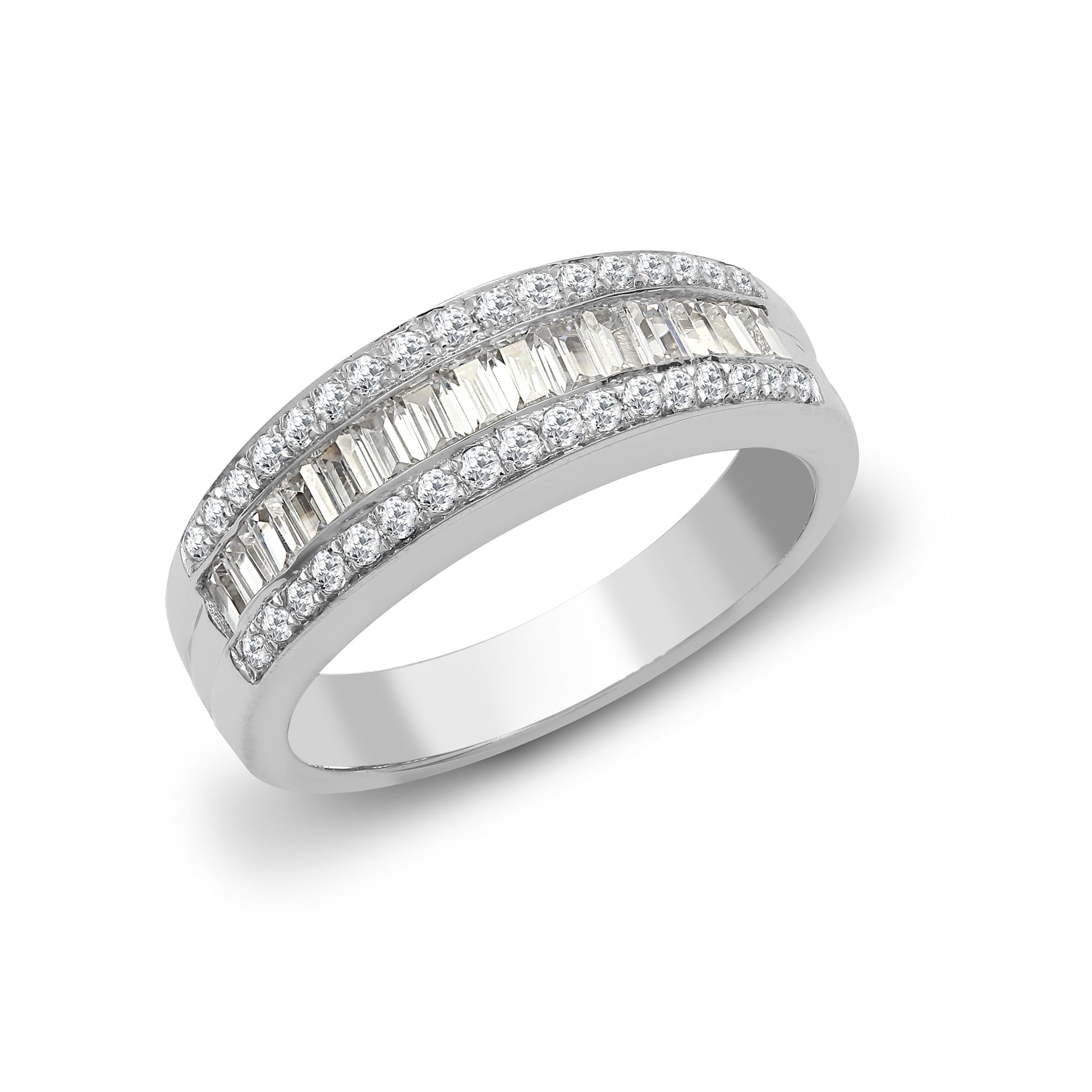 18ct White 0.94ct Round & Baguette Diamond Ring