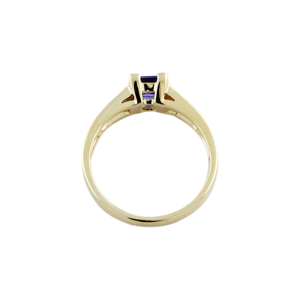 9ct Yellow Gold Tanzanite 1.07ct and Diamond 0.31ct  Ring