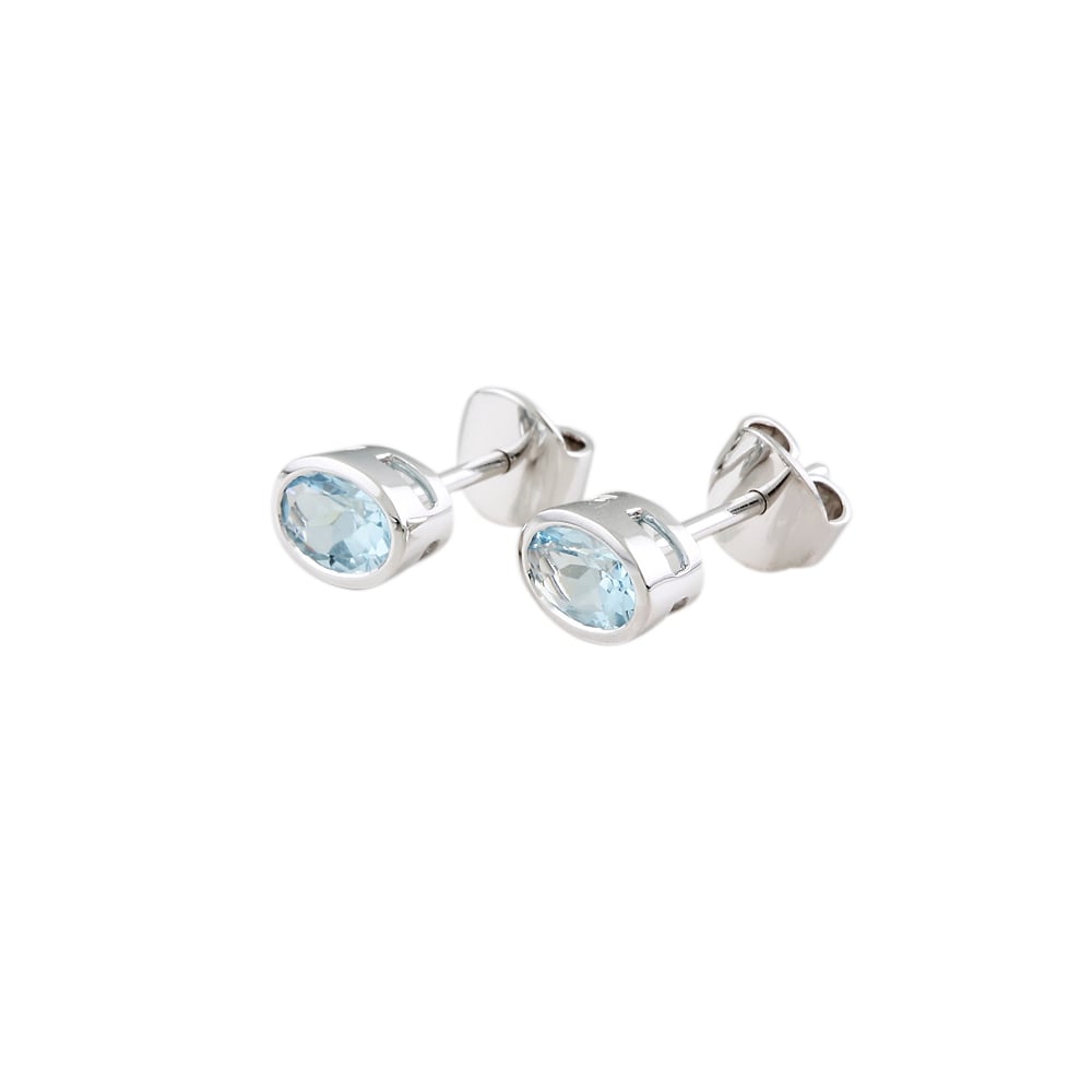 9ct White Gold Aquamarine Stud Earrings