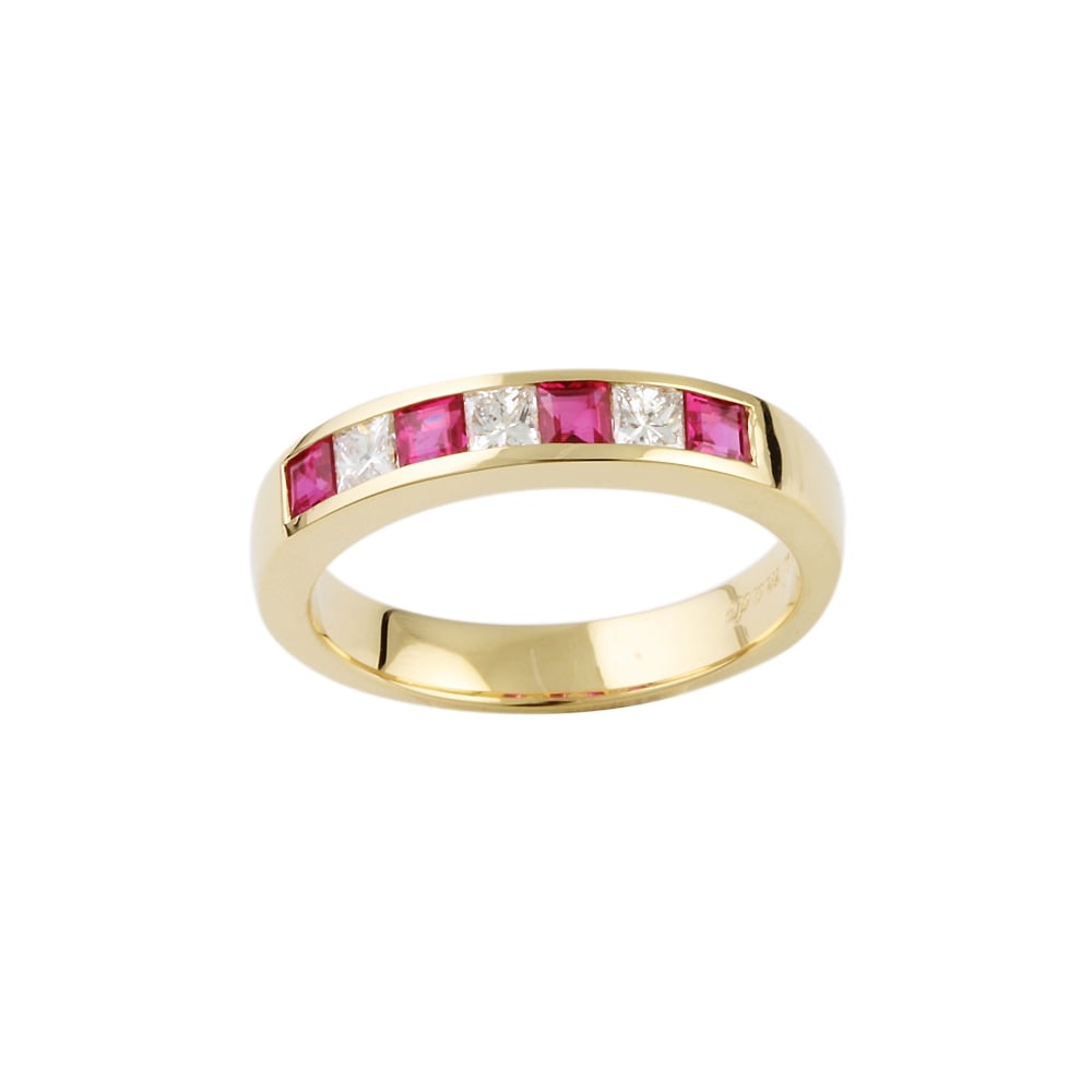 9ct Yellow Gold Ruby0.48ct and Diamond 0.28ct Ring