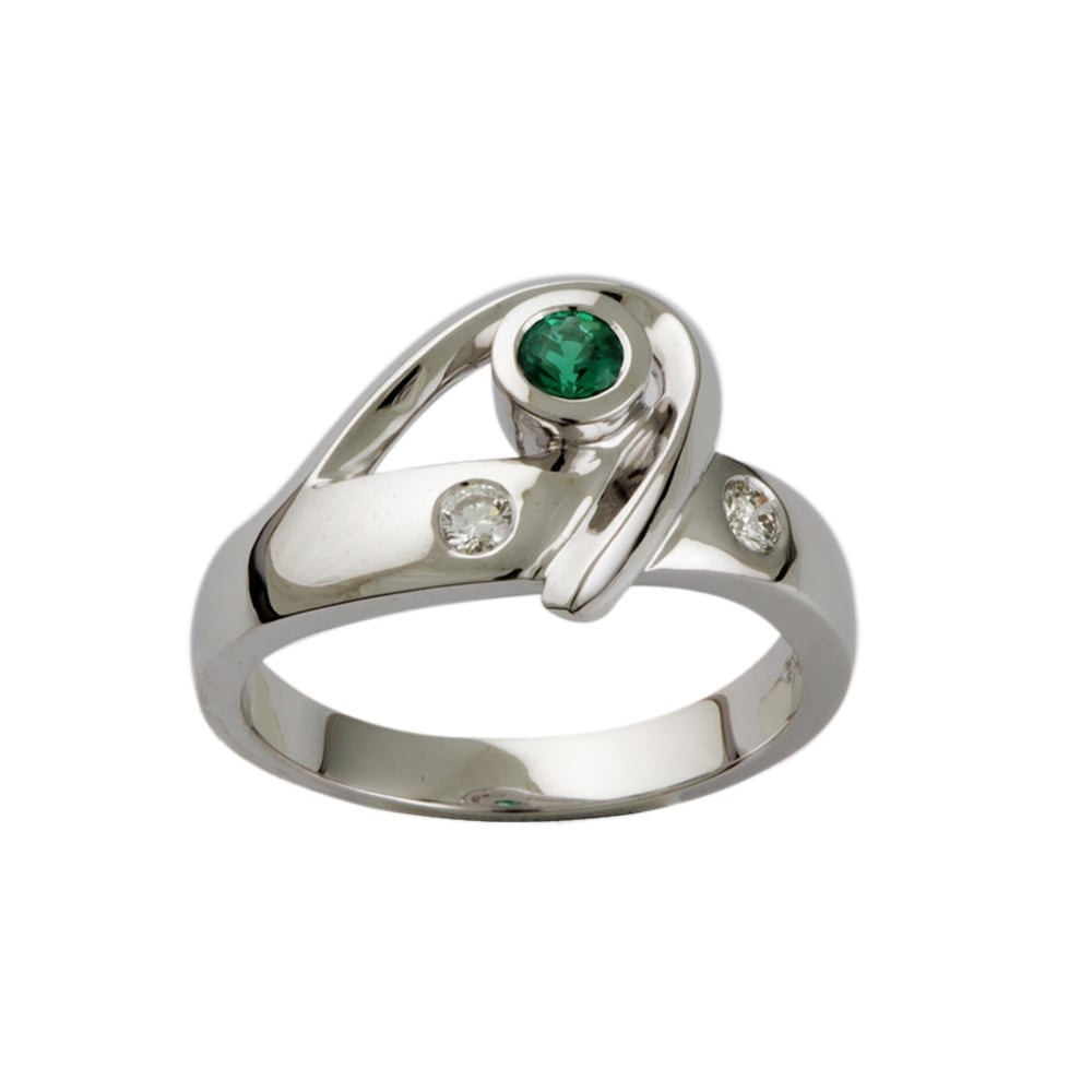 9ct White Gold Emerald 0.16ct and Diamond 0.11ct Dress Ring