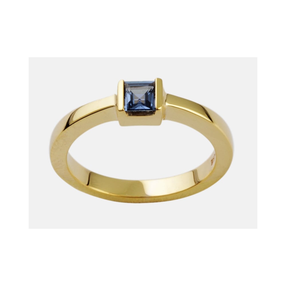 9ct Yellow Gold Blue Sapphire Single Stone Ring