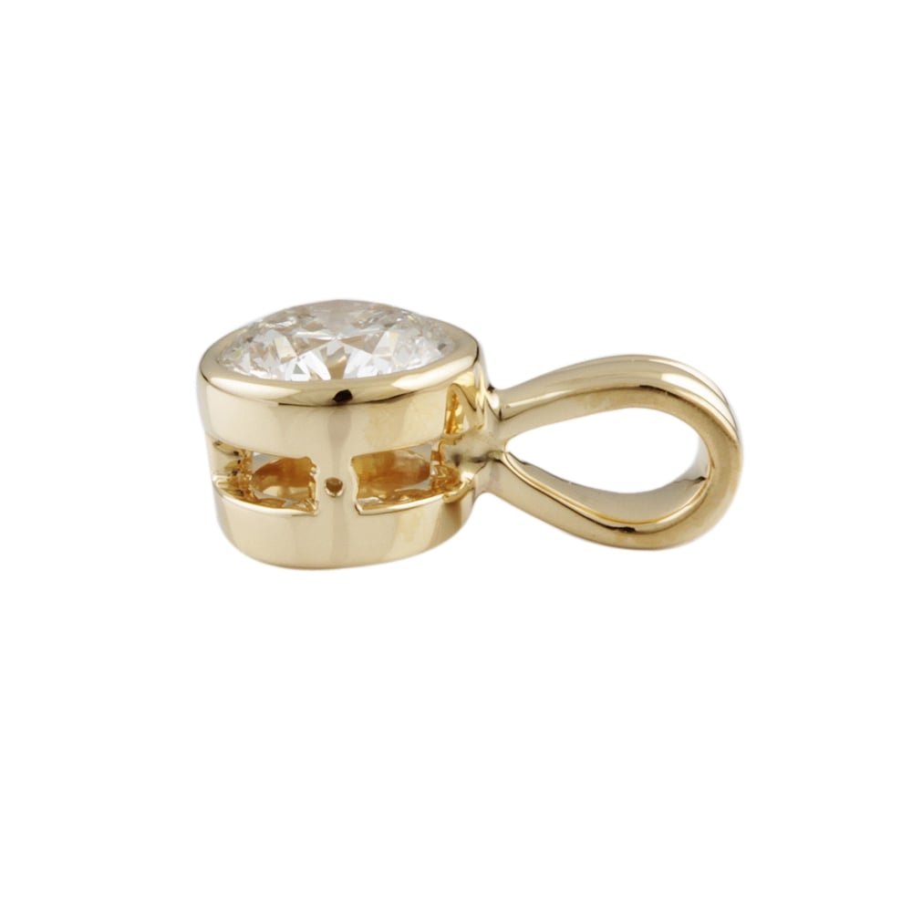 9ct Yellow Gold Diamond Solitaire Pendant