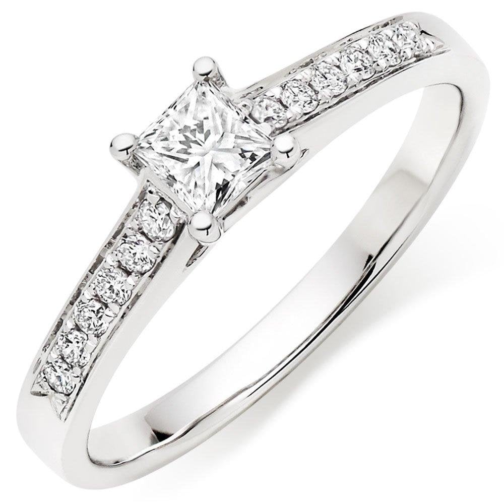 18ct princess cut solitaire ring with diamond set shoulders