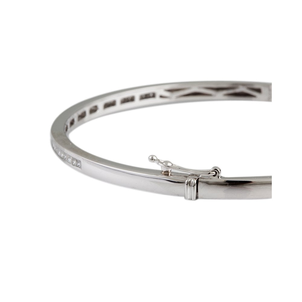 9ct White Gold Channel Set Hinged Diamond Bangle 0.86ct