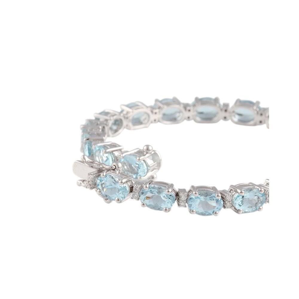 9ct Yellow And White Gold Topaz 19.30ct And Diamond 0.43ct Line Bracelet