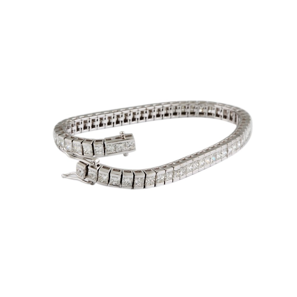 9ct White Gold Diamond Line Bracelet 8.26ct