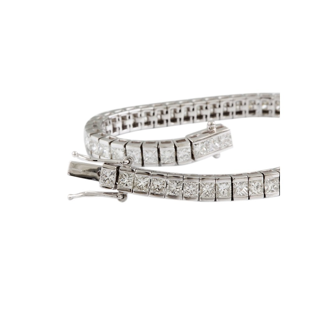 9ct White Gold Diamond Line Bracelet 8.26ct