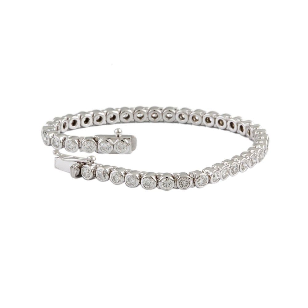 9ct White Gold Diamond Tennis Bracelet 3.42ct
