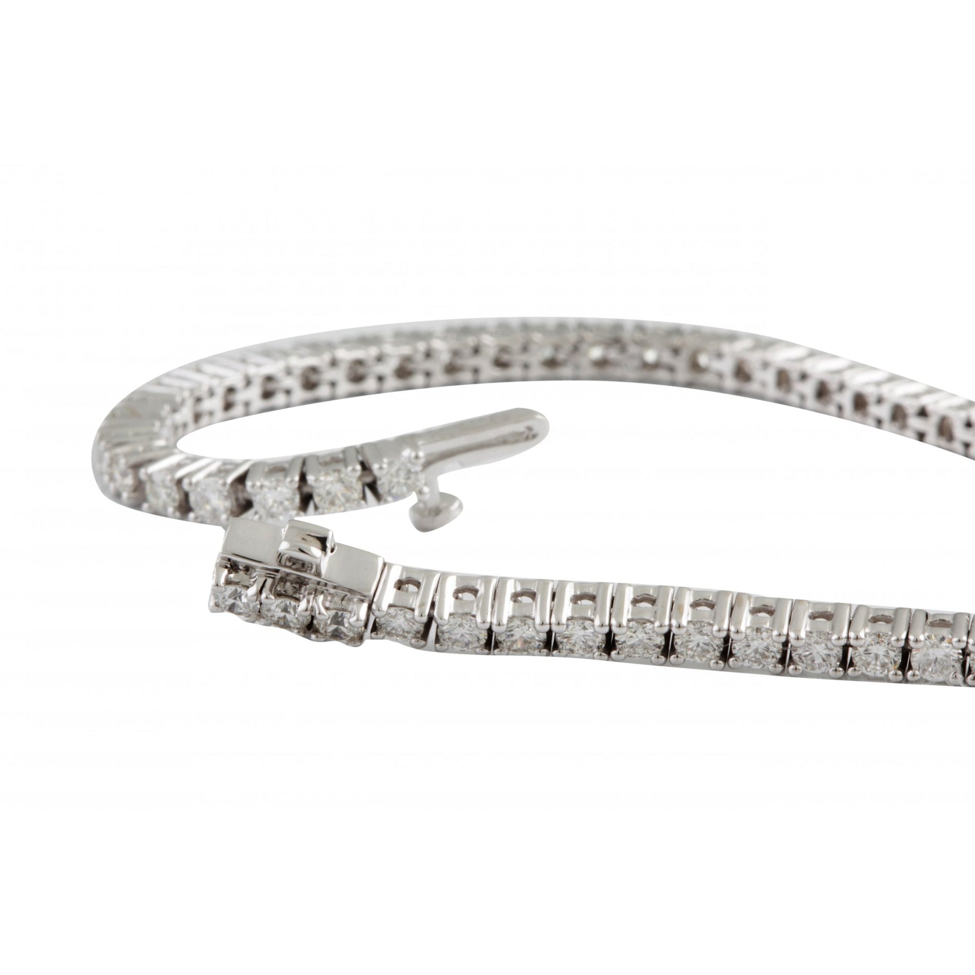 9ct White Gold Diamond Tennis Bracelet 3.15ct