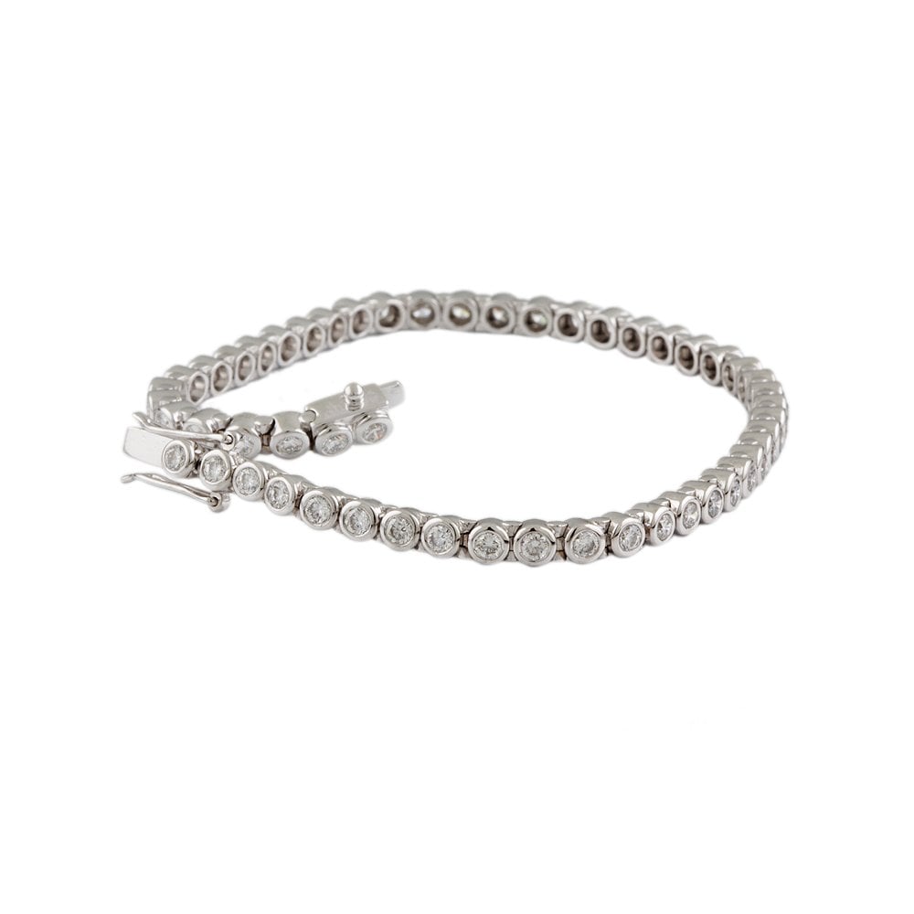 9ct White Gold Diamond Tennis Bracelet 3.06ct