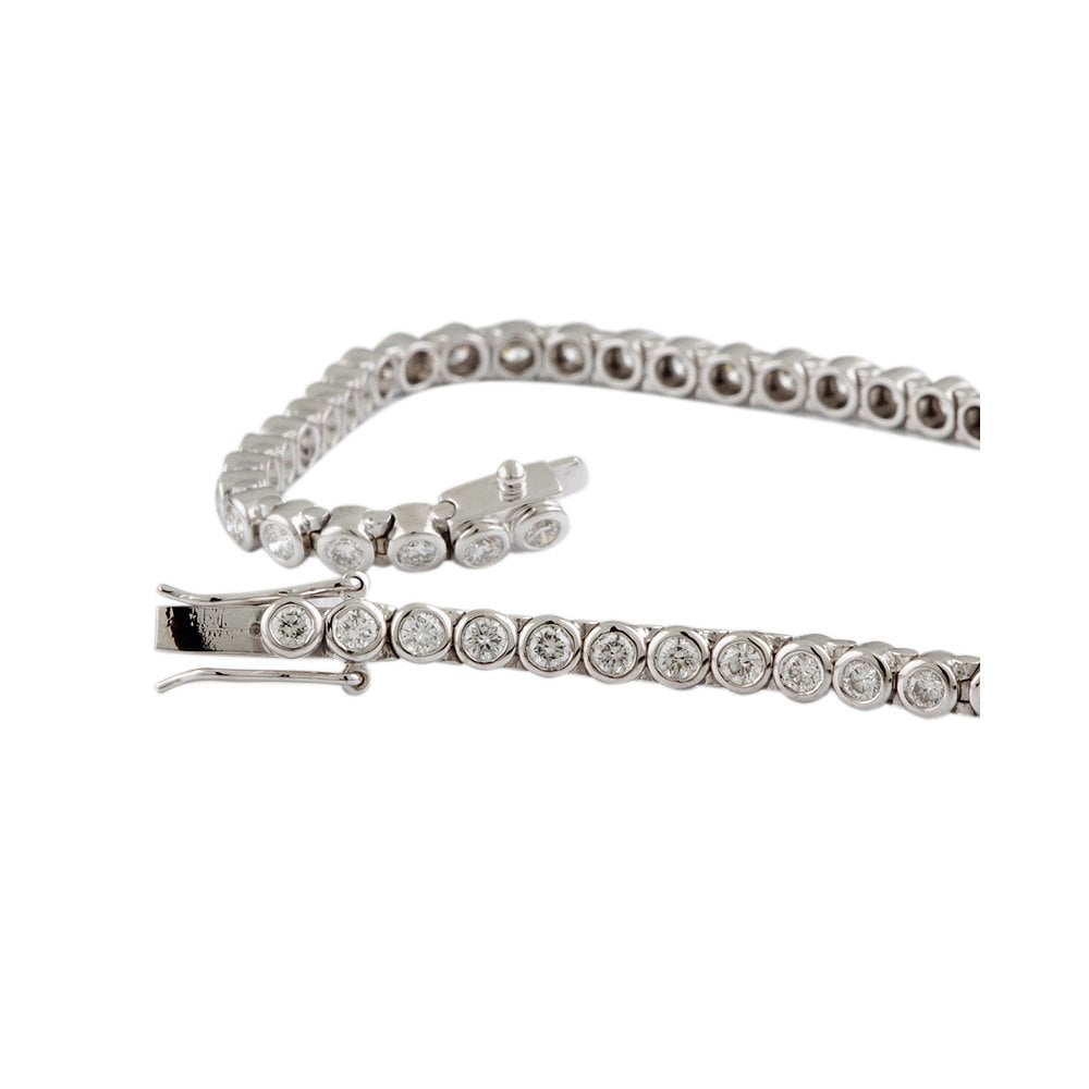 9ct White Gold Diamond Tennis Bracelet 3.06ct