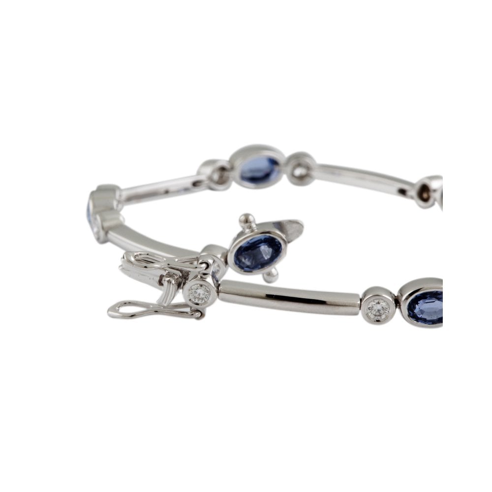 9ct White Gold Sapphire 3.11ct And Diamond 0.76ct Fancy Bracelet