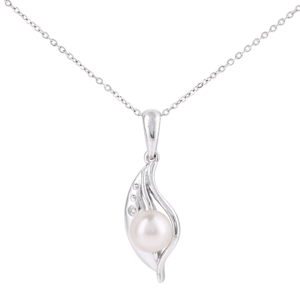 SPARKLD 9ct White Gold Cultured Pearl and 0.01ct Diamond Pendant Necklace
