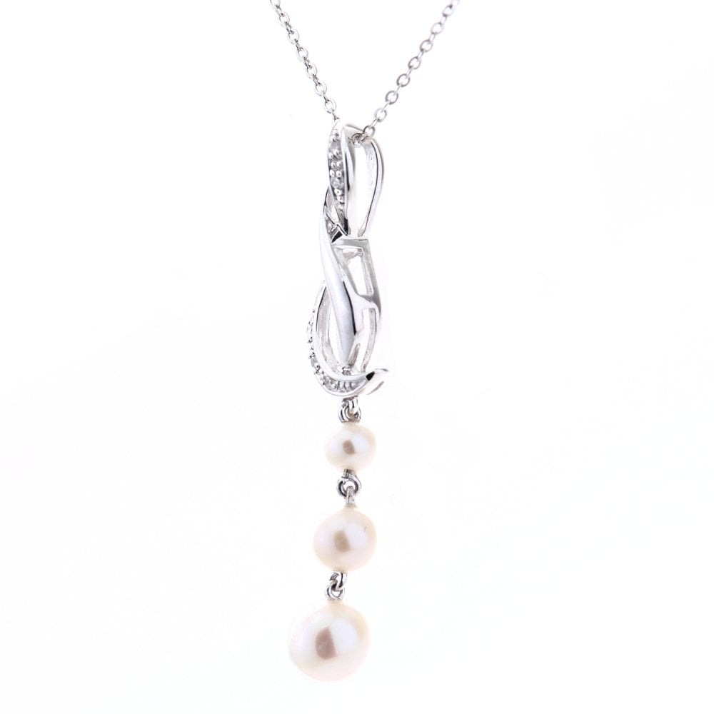 SPARKLD 9ct White Gold Pearl and 0.02ct Diamond Pendant Necklace