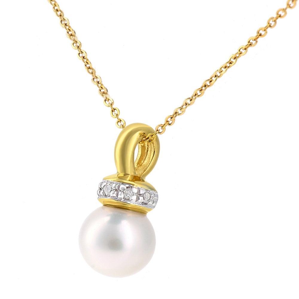SPARKLD 9ct Yellow Gold Cultured Pearl and 0.03ct Diamond Pendant Necklace