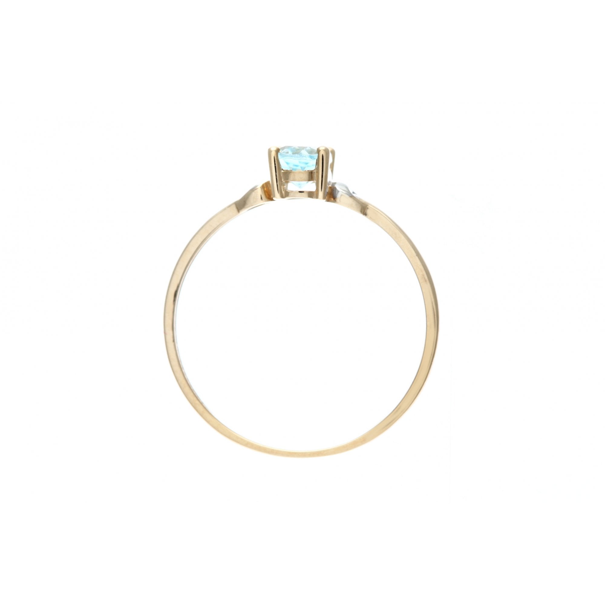 SPARKLD 9ct Yellow Gold Blue Topaz Ring