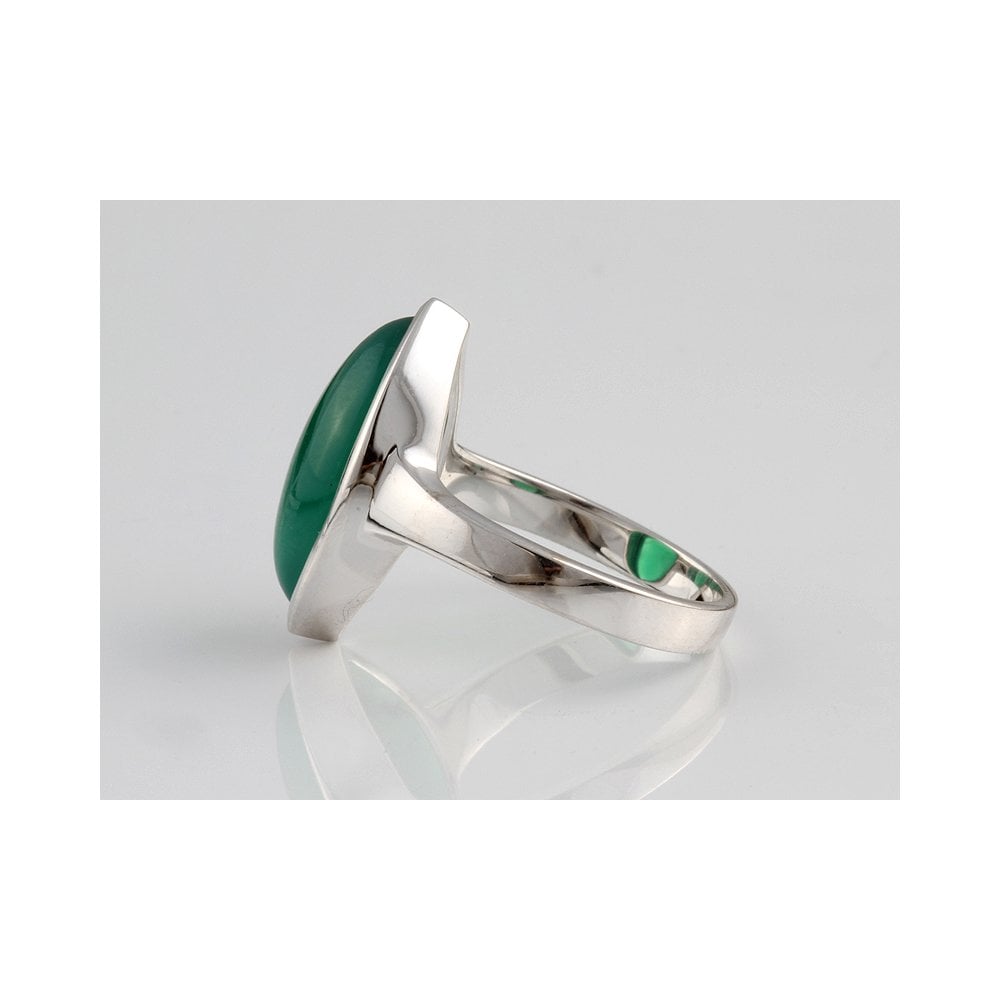 9ct White Gold Green Agate Ring