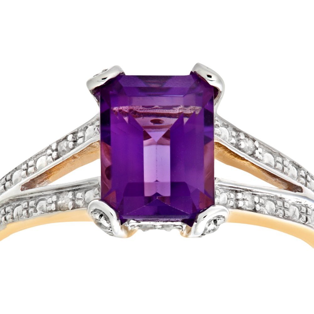 SPARKLD 9ct Yellow Gold 0.13ct Diamond Set Collette and Shoulders with Single Stone Amethyst Ring