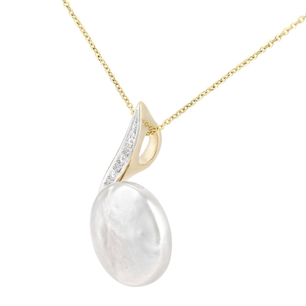 SPARKLD 9ct Yellow Gold Cultured Pearl and 0.02ct Diamond Pendant Necklace