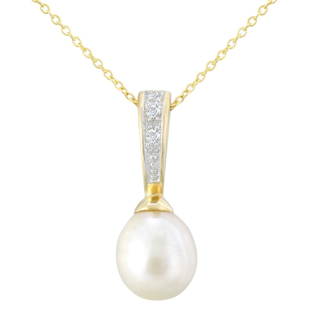 SPARKLD 9ct Yellow Gold Cultured Pearl and 0.03ct Diamond Pendant Necklace