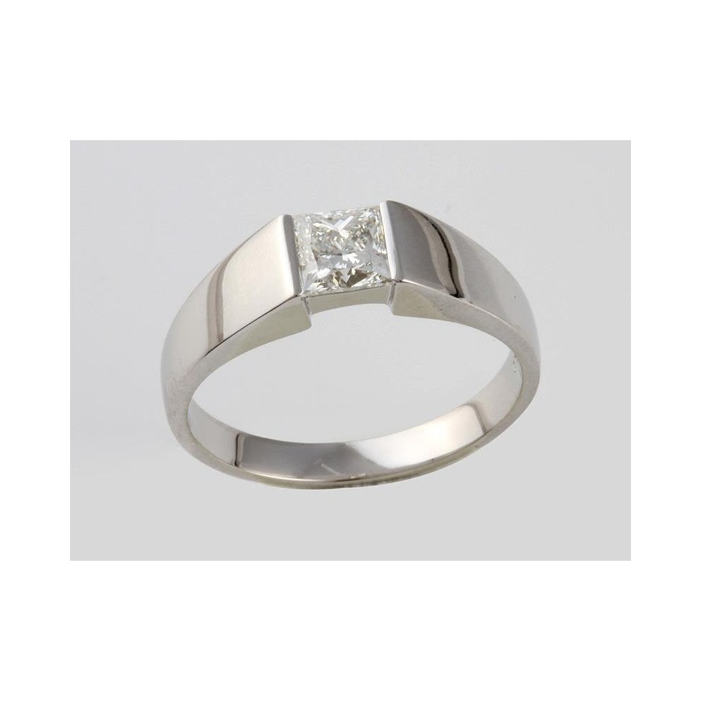 Handmade Platinum Certificated Diamond Solitaire Ring 0.80ct