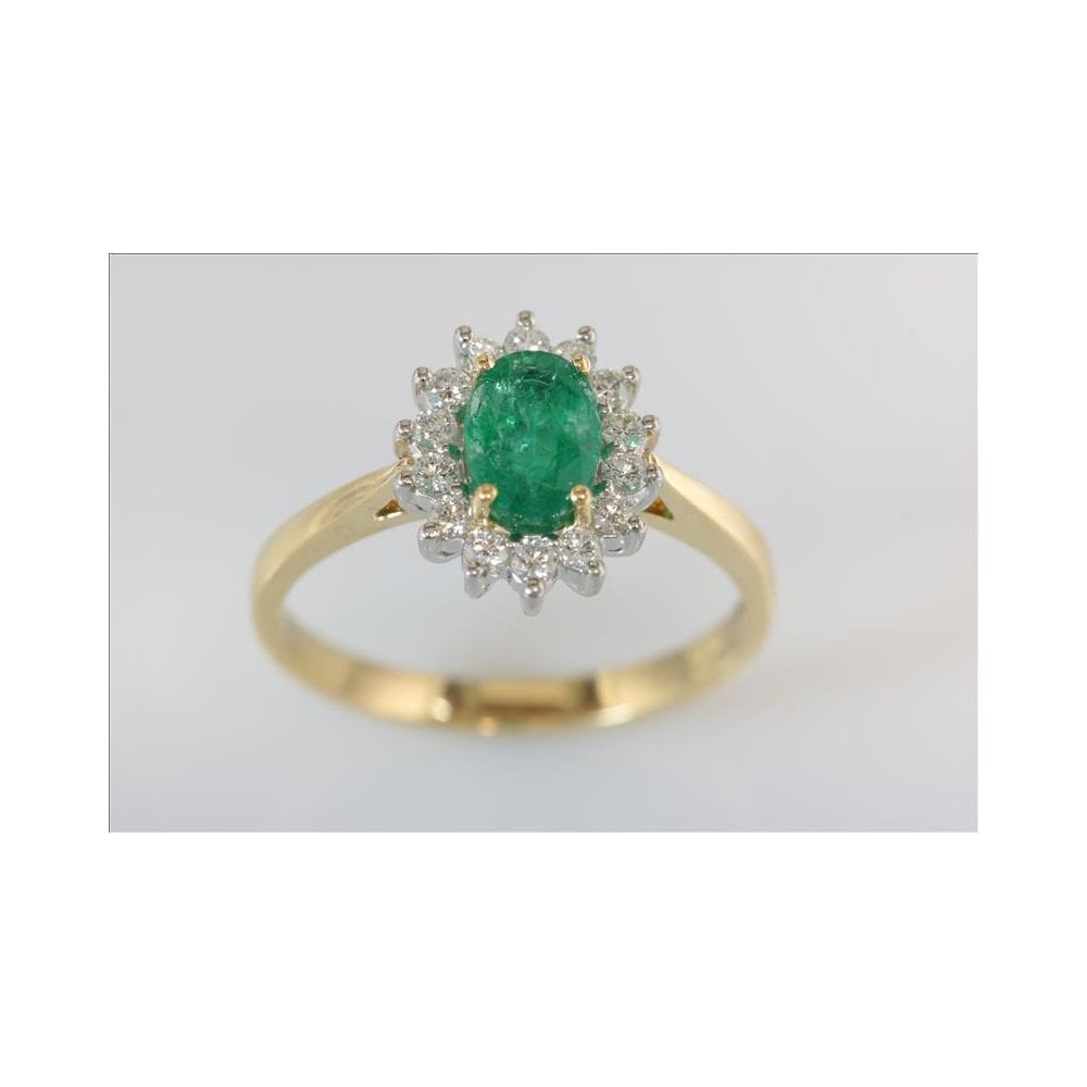 18ct Yellow Gold Emerald 0.82ct And Diamond 0.28ct Cluster Ring With A Platinum Setting