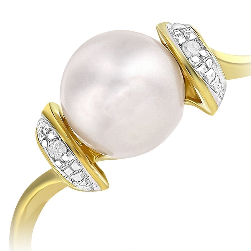 SPARKLD 9ct Yellow Gold Diamond And Cultured Pearl Ring
