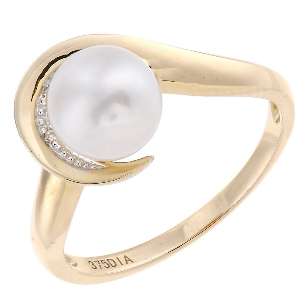 SPARKLD 9ct Yellow Gold Diamond And Cultured Pearl Ring