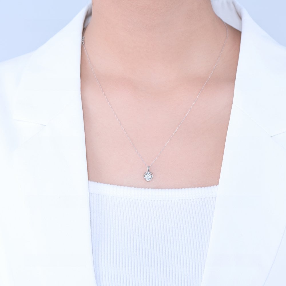 SPARKLD 9ct White Gold Blue Topaz Heart Pendant Necklace