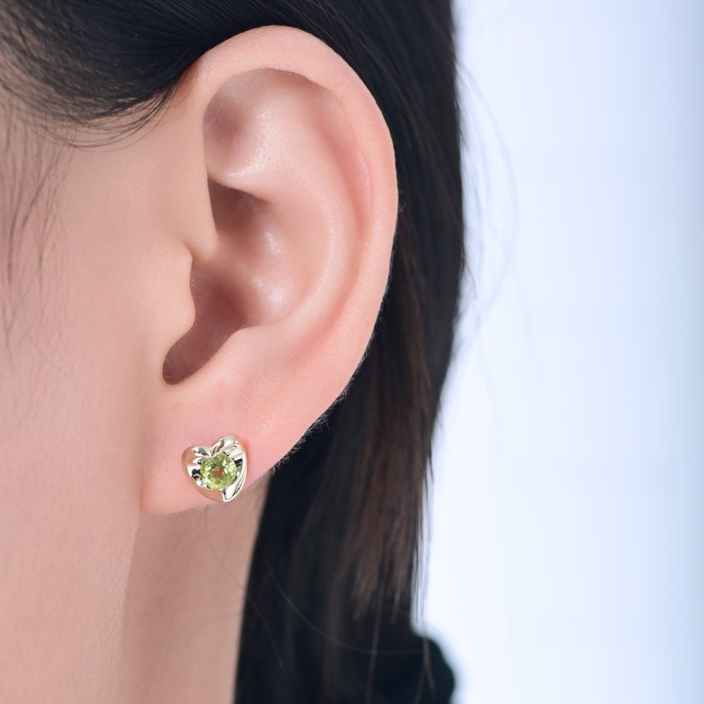 SPARKLD 9ct Yellow Gold Peridot Heart Stud Earrings