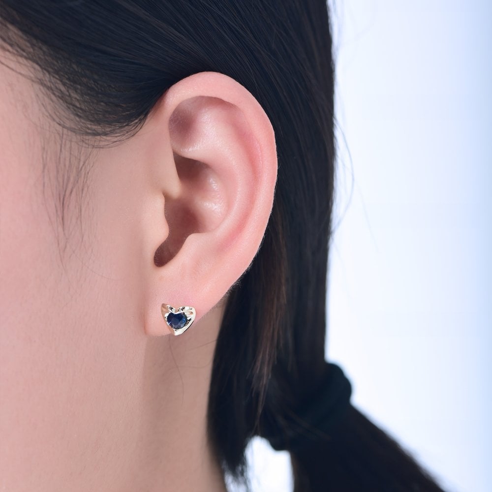 SPARKLD 9ct Yellow Gold Sapphire Heart Stud Earrings