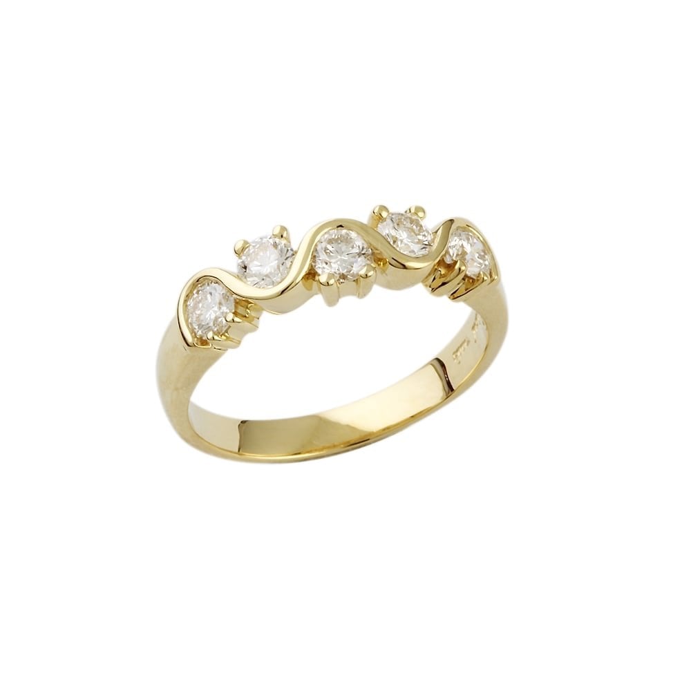 9ct yellow gold diamond ring