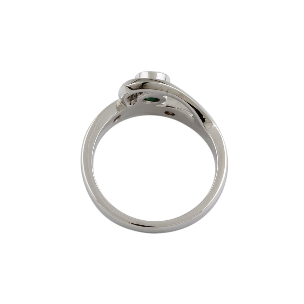 9ct White Gold Emerald 0.16ct and Diamond 0.11ct Dress Ring