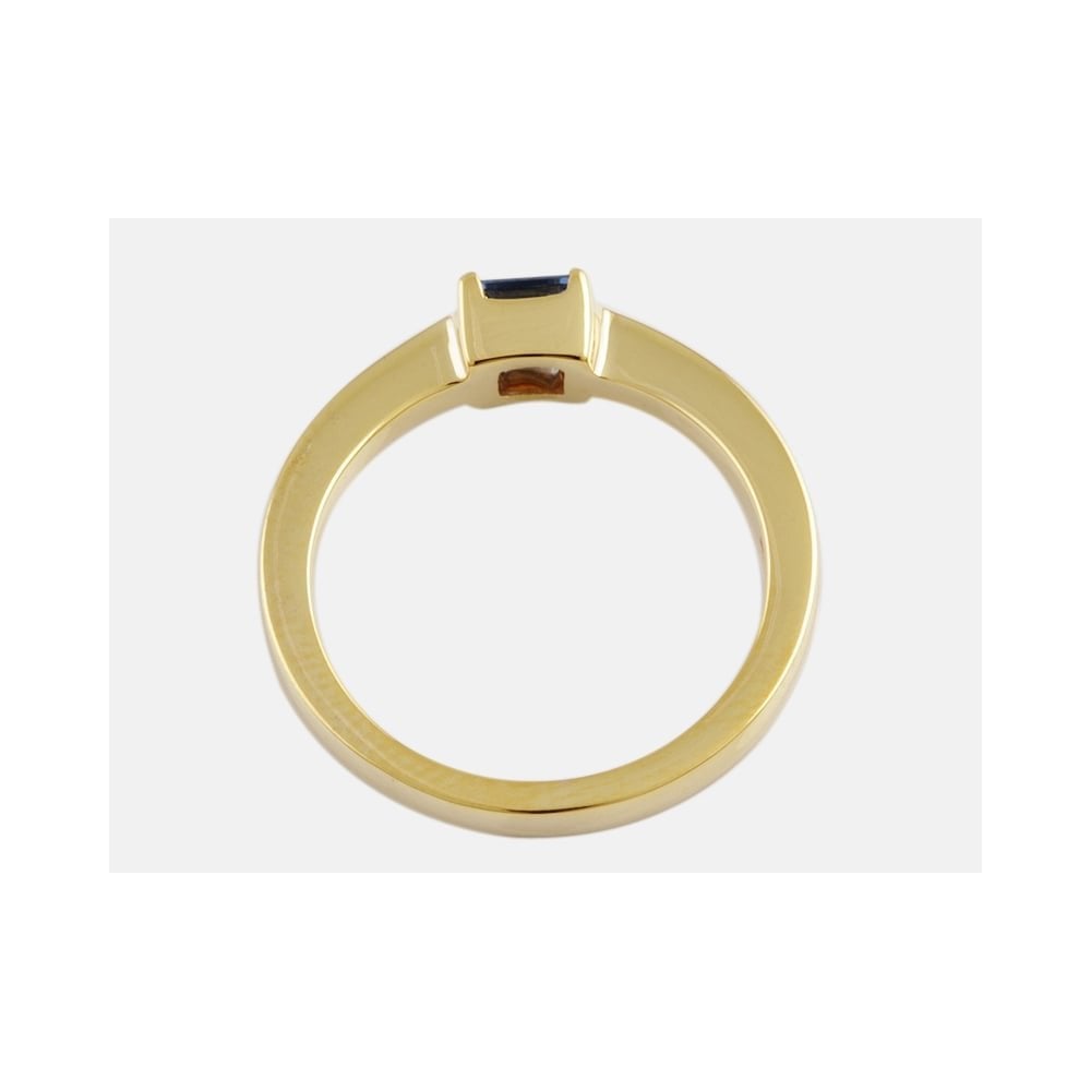 9ct Yellow Gold Blue Sapphire Single Stone Ring
