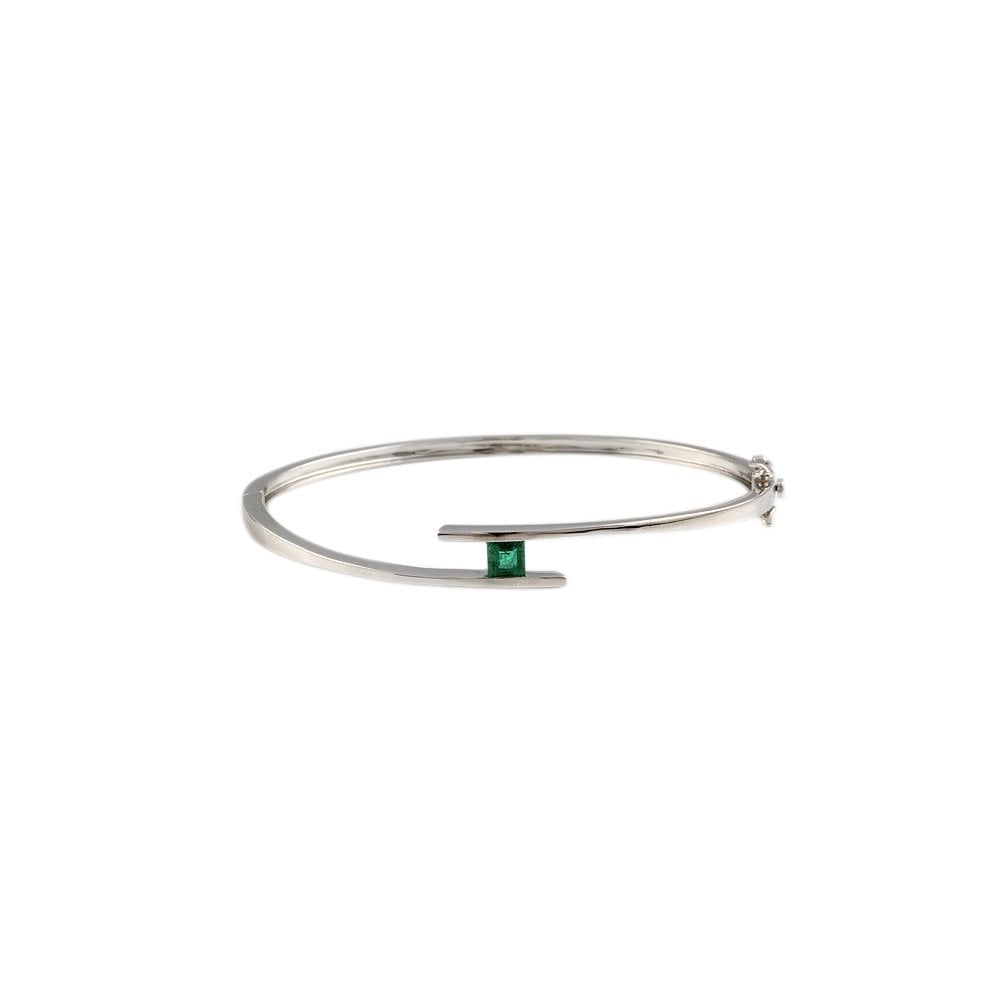 9ct White Gold Hinged Single Stone Emerald Bangle 0.49ct