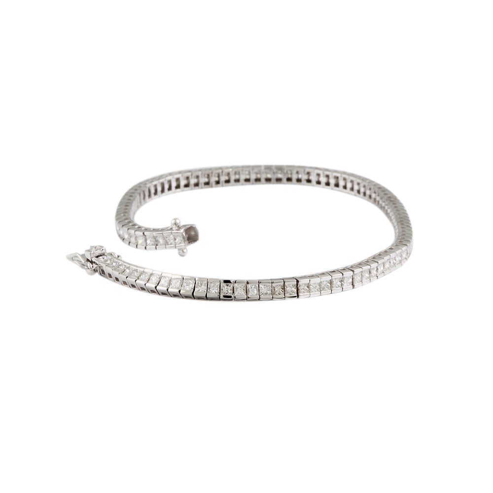 9ct White Gold Diamond Line Bracelet 4.59ct