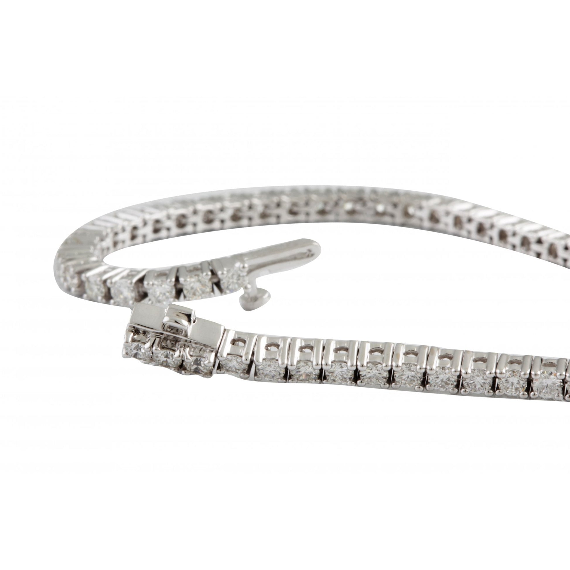 9ct White Gold Diamond Tennis Bracelet 3.15ct