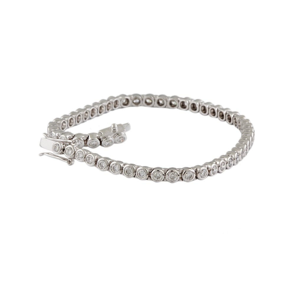 9ct White Gold Diamond Tennis Bracelet 3.06ct